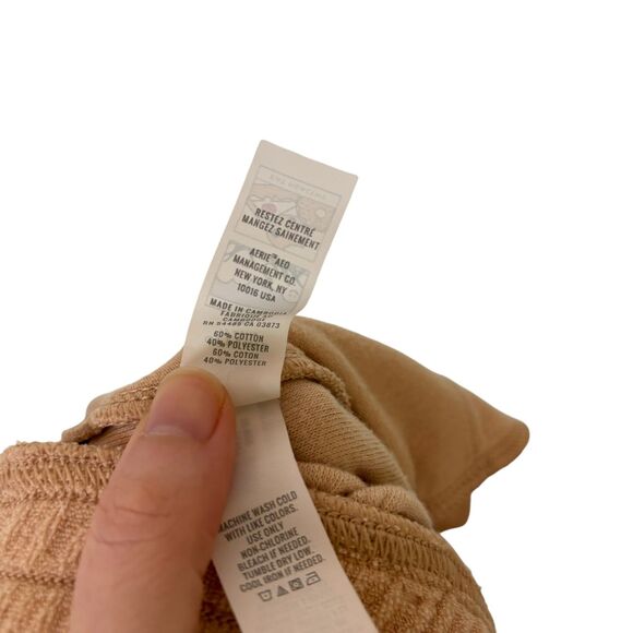 Offline by Aerie Summer Lights Tan Smiley Face Terrycloth Shorts Women's Small - Picture 6 of 7